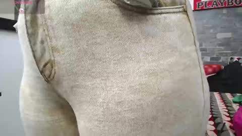 Snapshot of daliadubey chatting on 10.14.25 dalia dubey online show from 10.14.25