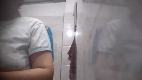 Snapshot of dalila_22 chatting on 09.27.25 Dalila online show from 09.27.25