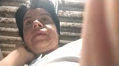 Snapshot of dalila_22 chatting on 09.30.25 Dalila online show from 09.30.25