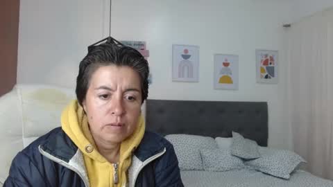 Snapshot of dalila_22 chatting on 10.08.25 Dalila online show from 10.08.25