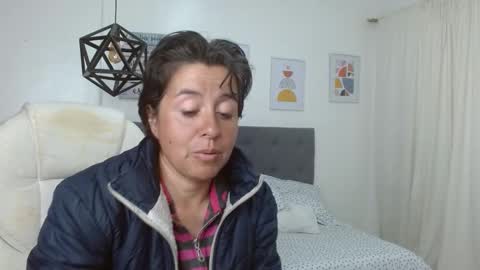 Snapshot of dalila_22 chatting on 10.24.25 Dalila online show from 10.24.25