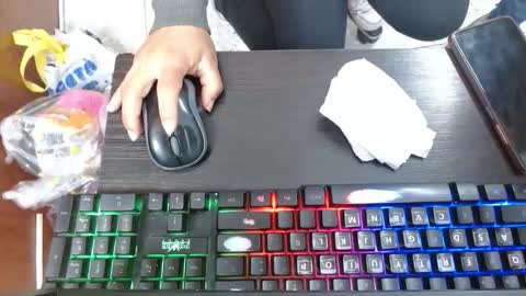 Snapshot of dalila_22 chatting on 11.01.25 Dalila online show from 11.01.25