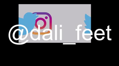 Snapshot of dalila_oficials chatting on 06.17.26 online show from 06.17.26
