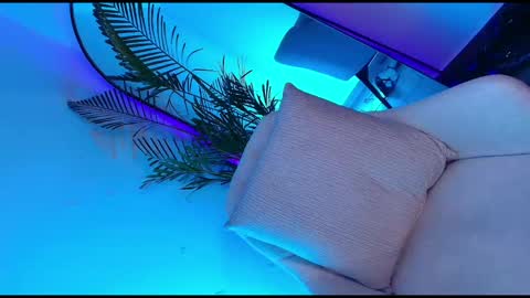 dalilathoms online show from 01.11.26