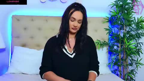 daliyaa_ online show from 10.07.25