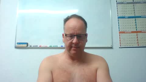 Snapshot of dallastxguy74 chatting on 12.11.24 dallastxguy74 online show from 12.11.24