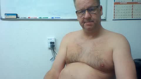 Snapshot of dallastxguy74 chatting on 12.12.24 dallastxguy74 online show from 12.12.24
