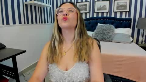 Dallulah boobs online show from 04.01.26