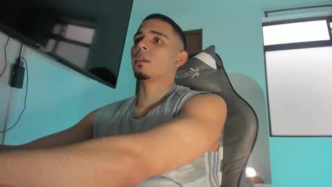 Snapshot of dalton111_ chatting on 10.08.25 Dalton online show from 10.08.25