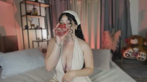 Snapshot of dalylarose chatting on 06.19.26 Dalyla online show from 06.19.26