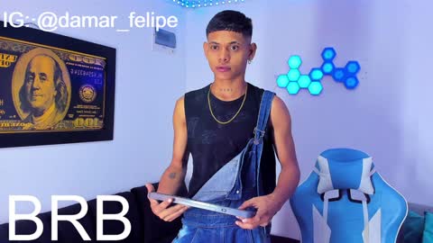 Snapshot of damar_felipe chatting on 12.18.24 damar_felipe online show from 12.18.24