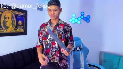 Snapshot of damar_felipe chatting on 12.20.24 damar_felipe online show from 12.20.24