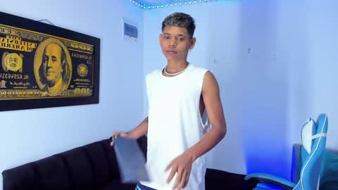 Snapshot of damar_felipe chatting on 01.08.25 damar_felipe online show from 01.08.25