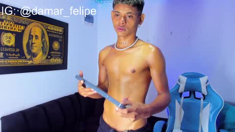 Snapshot of damar_felipe chatting on 01.08.25 damar_felipe online show from 01.08.25