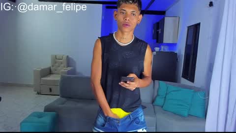 Snapshot of damar_felipe chatting on 02.01.25 damar_felipe online show from 02.01.25