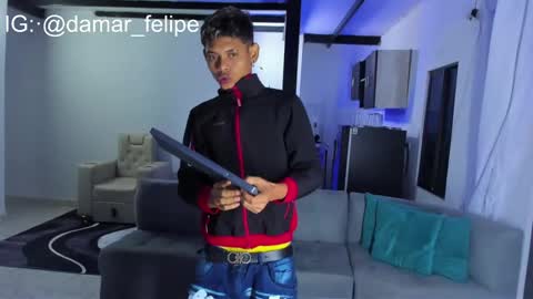 Snapshot of damar_felipe chatting on 02.10.25 damar_felipe online show from 02.10.25