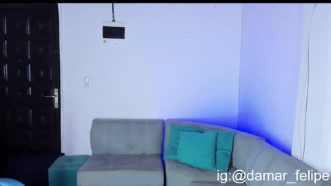 Snapshot of damar_felipe chatting on 02.23.25 damar_felipe online show from 02.23.25