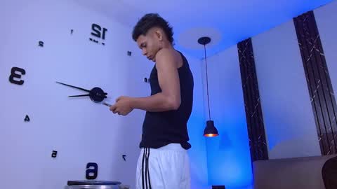 Snapshot of damar_felipe chatting on 11.04.25 damar_felipe online show from 11.04.25