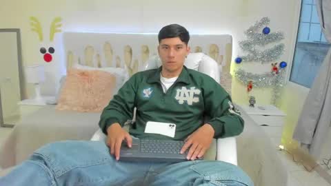 DAMIAN online show from 01.04.25