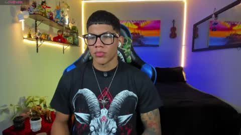 Snapshot of damian_latinxxx chatting on 07.17.26 Damian online show from 07.17.26