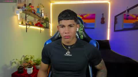 Snapshot of damian_latinxxx chatting on 07.18.26 Damian online show from 07.18.26