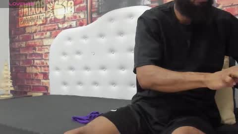 damian_shakur online show from 11.29.25