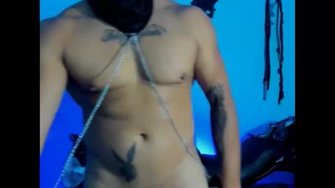 Snapshot of damian_torner chatting on 09.27.25 Damian torner online show from 09.27.25