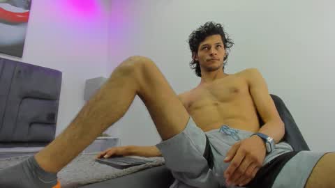 Damian Vadim online show from 03.24.26