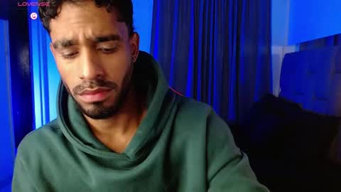 Snapshot of damiano_walker chatting on 09.12.25 damiano_walker online show from 09.12.25