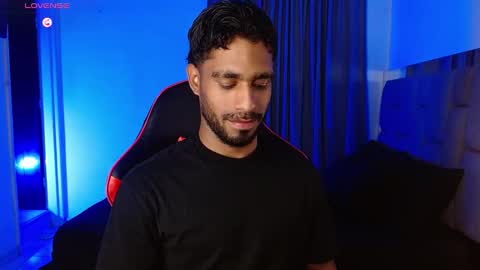 Snapshot of damiano_walker chatting on 09.15.25 damiano_walker online show from 09.15.25