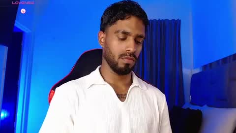 Snapshot of damiano_walker chatting on 10.01.25 damiano_walker online show from 10.01.25