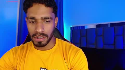 Snapshot of damiano_walker chatting on 10.15.25 damiano_walker online show from 10.15.25