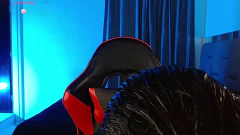 Snapshot of damiano_walker chatting on 10.26.25 damiano_walker online show from 10.26.25