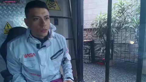 Snapshot of damianphill chatting on 12.26.24 Damian Phill online show from 12.26.24