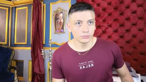 Snapshot of damianphill chatting on 03.10.25 Damian Phill online show from 03.10.25