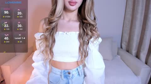 A online show from 02.09.25