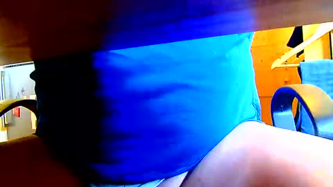 Dammerl online show from 02.18.25