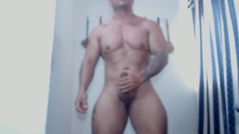 Snapshot of dammuscle chatting on 10.02.25 dammuscle online show from 10.02.25
