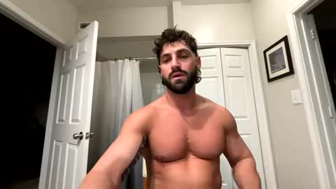 Snapshot of damnimhandsome25 chatting on 02.10.25 Clyde online show from 02.10.25