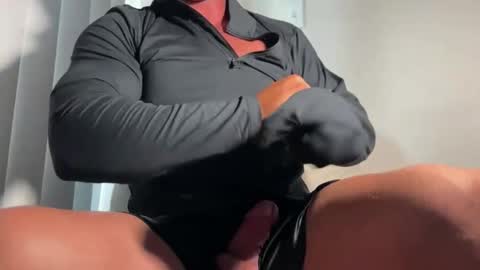 Clyde online show from 04.03.26