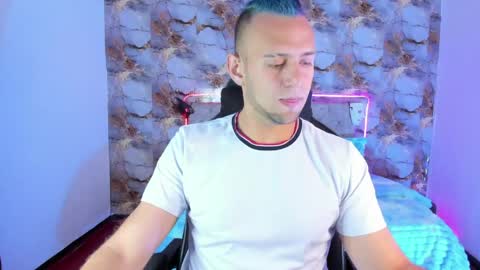 Damon bakert online show from 04.22.26