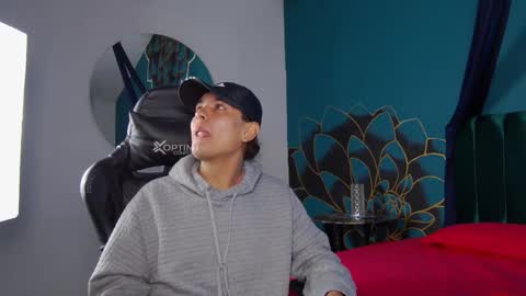 Damon online show from 10.25.25