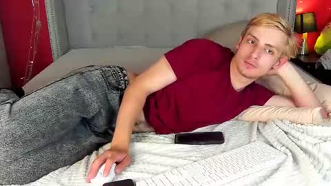 Snapshot of damonlux chatting on 07.14.26 Damon online show from 07.14.26