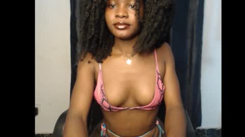 Snapshot of damsel8 chatting on 01.17.26 leah online show from 01.17.26