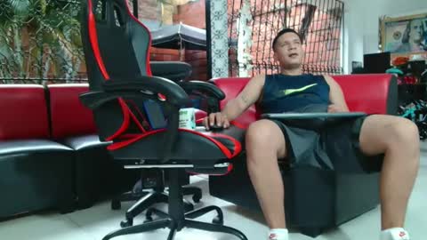 Snapshot of damyan_2003 chatting on 03.04.25 damyan_2003 online show from 03.04.25