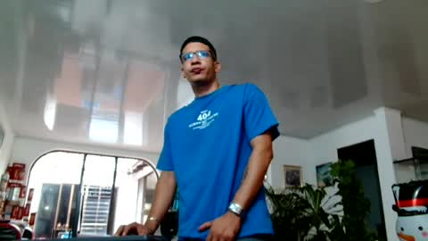 Snapshot of damyan_2003 chatting on 07.12.26 damyan_2003 online show from 07.12.26