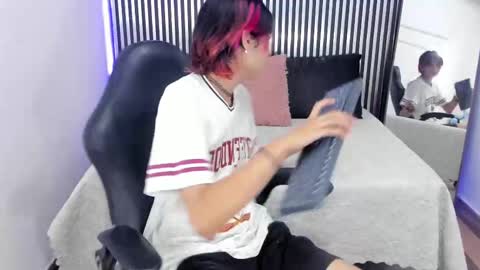 D A N online show from 09.12.25