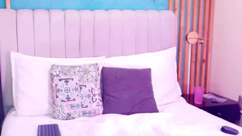 D A N online show from 02.17.26