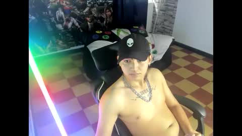 Snapshot of dan_cristancho chatting on 09.19.25 dan cristancho online show from 09.19.25