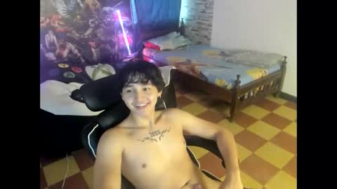 Snapshot of dan_cristancho chatting on 09.30.25 dan cristancho online show from 09.30.25